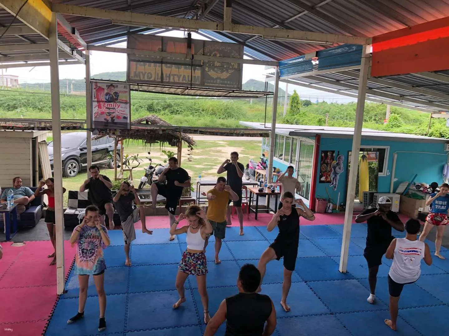 https://image.kkday.com/v2/image/get/w_1920,h_1080,c_fit,q_55,wm_auto/s1.kkday.com/product_150560/20230823042003_ScZT6/jpg