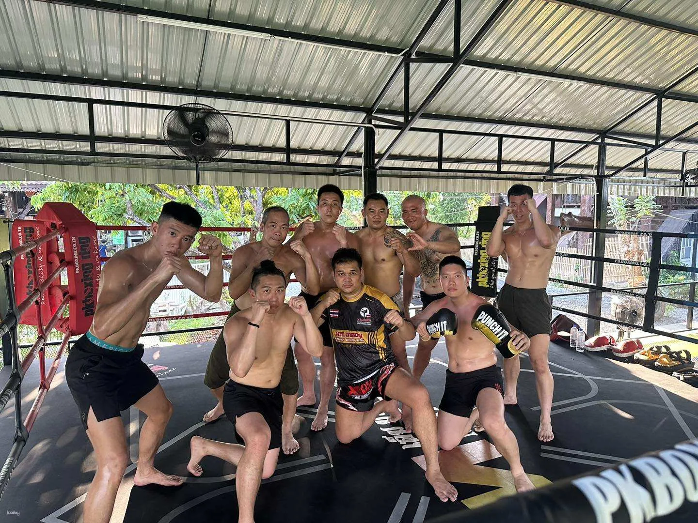 https://image.kkday.com/v2/image/get/w_1920,h_1080,c_fit,q_55,wm_auto/s1.kkday.com/product_184117/20240711052005_KvtCZ/jpg