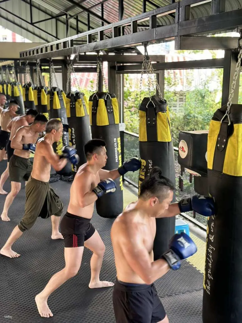 https://image.kkday.com/v2/image/get/w_1920,h_1080,c_fit,q_55,wm_auto/s1.kkday.com/product_184117/20240711052006_4GJ0R/jpg