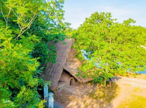 Full-day Tour to Phuoc Tich Ancient Village - Thanh Tan Mineral Bath - Ham Heo Stream | Hue