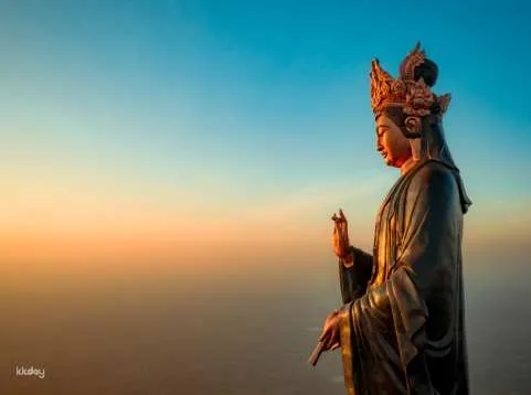 Day Tour | Tay Ninh Religious Tour: Sun World Ba Den Mountain, Cao Dai Holy See, Go Ken Pagoda (with Cable Car Experience) | Roundtrip VIP Limousine Transfer from Ho Chi Minh